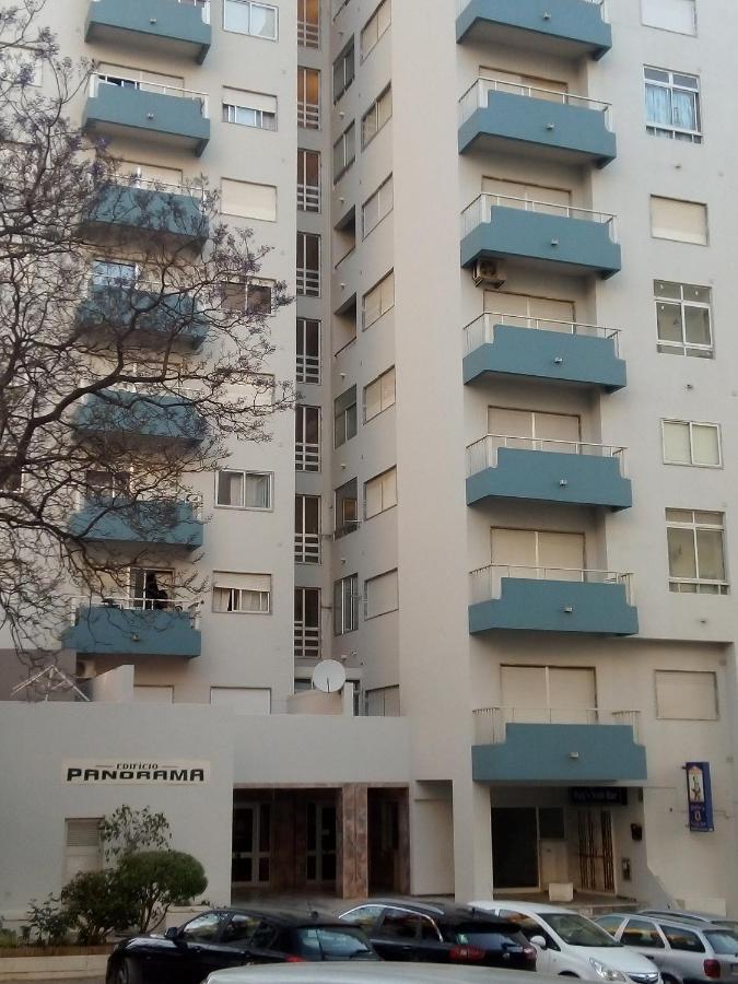Aqui Rocha Apartamento *